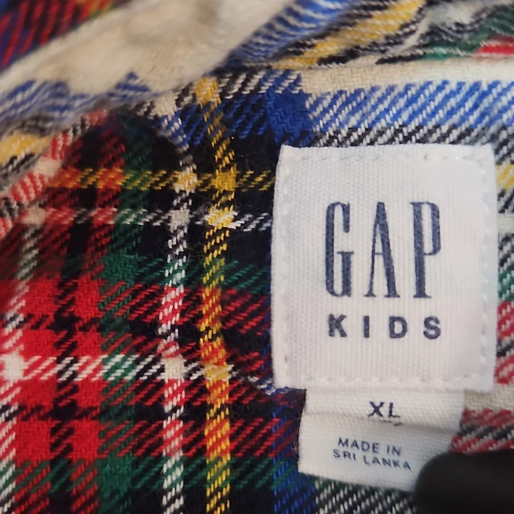 Gap Kids Flannel Button Front Shirt Boys XL (12) Plaid Cotton